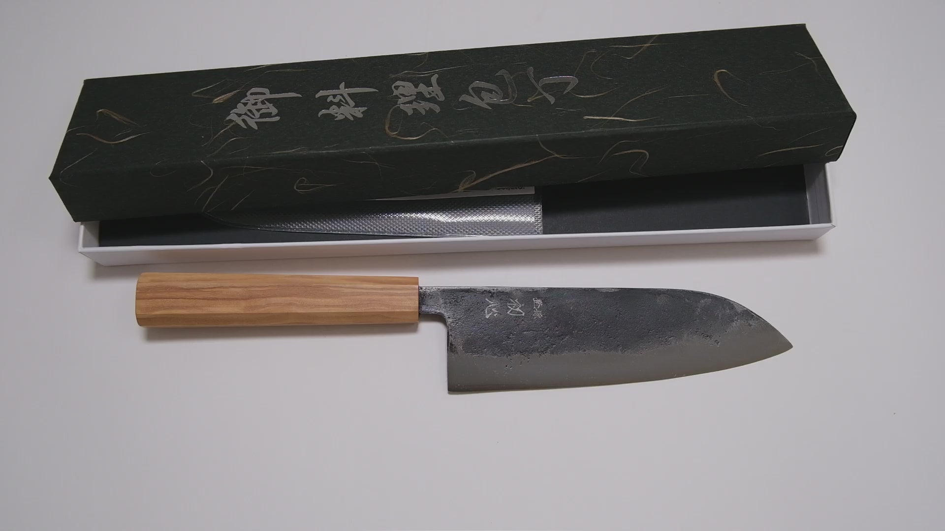 Hatsukokoro Aogami #2 Santoku - Kurouchi 165mm - Zeytin Ağacı
