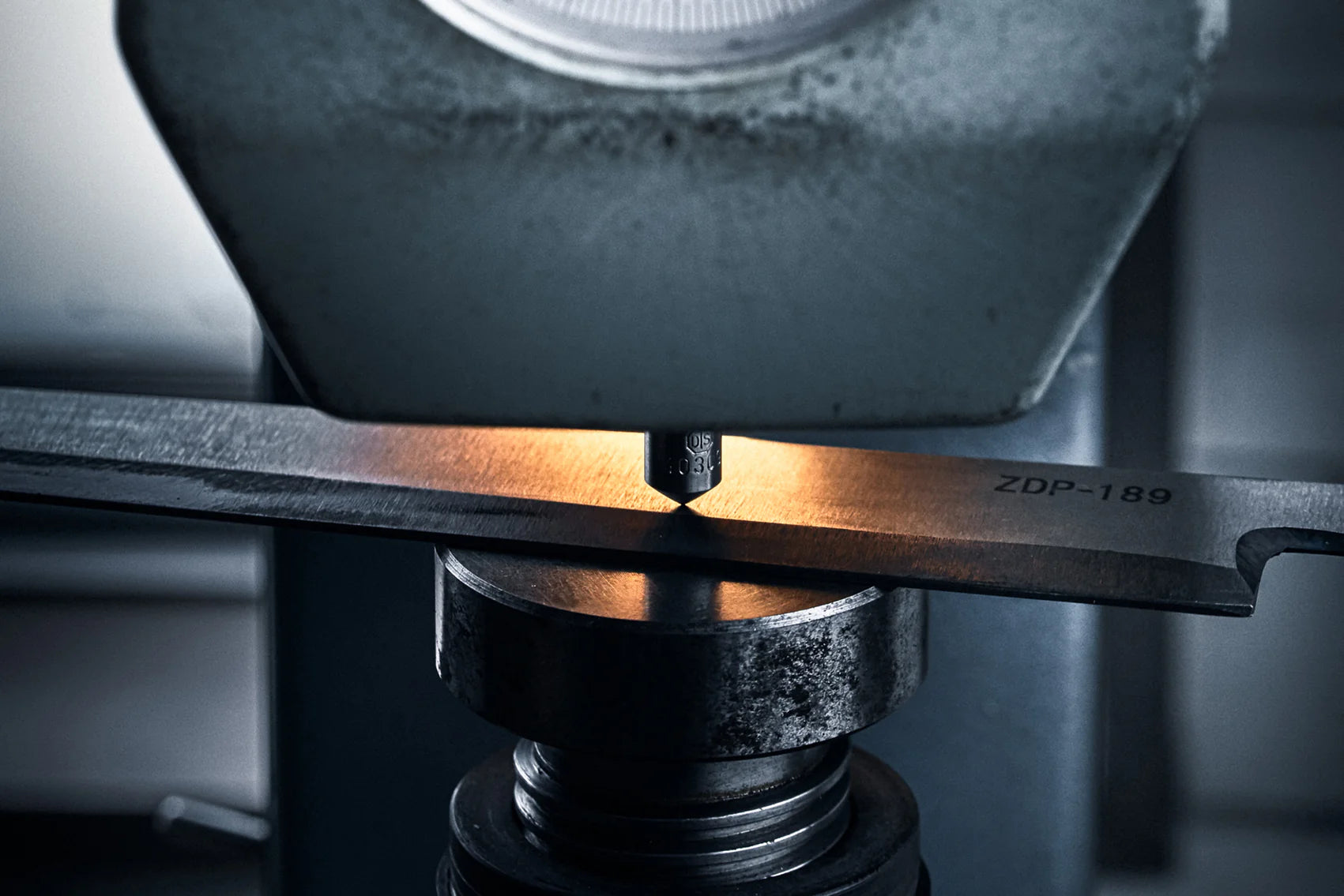 Demir sertliği ve HRC ölçümü - ZDP-189 Çelik