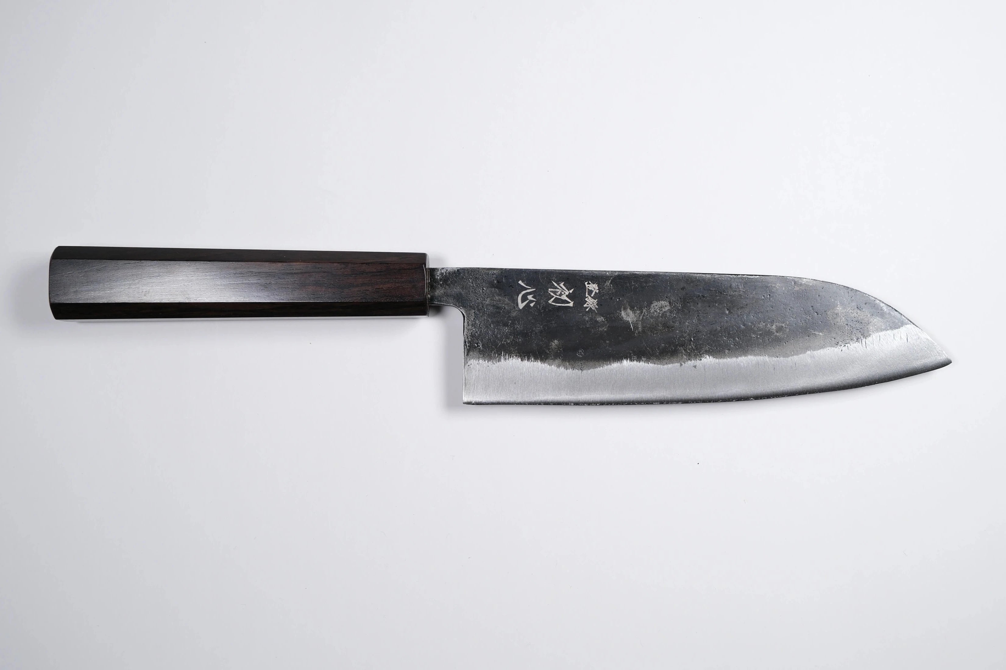 Hatsukokoro Kurogane Aogami #2 Santoku - Kurouchi 165mm - Abanoz