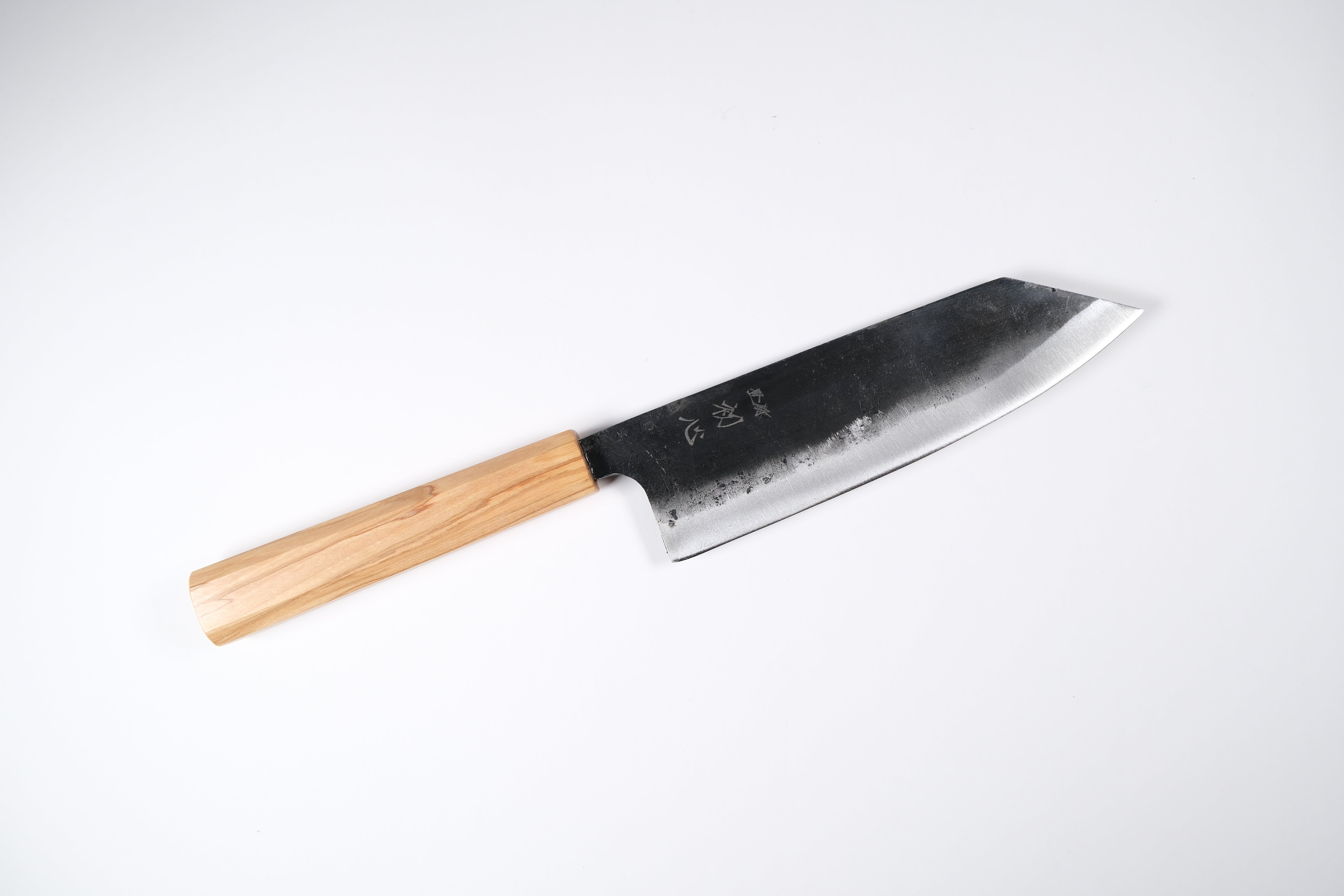 Hatsukokoro Aogami #2 Bunka - Kurouchi 165mm - Zeytin Ağacı
