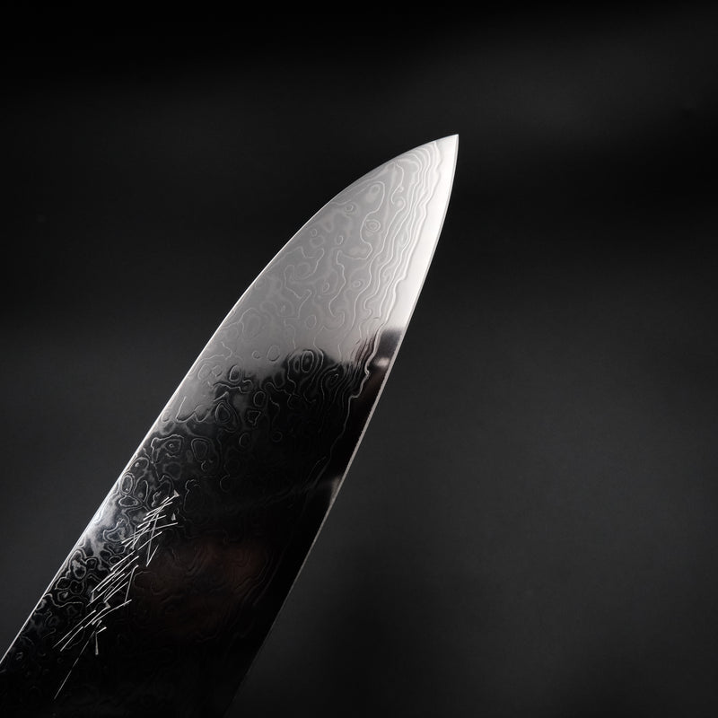 Yoshihiro Ginsan Santoku 180mm bıçak ucu ve suminagashi desen detayı