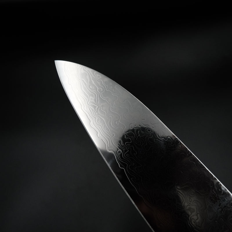 Yoshihiro Ginsan Santoku 180mm, uç bölgesi yakın çekim