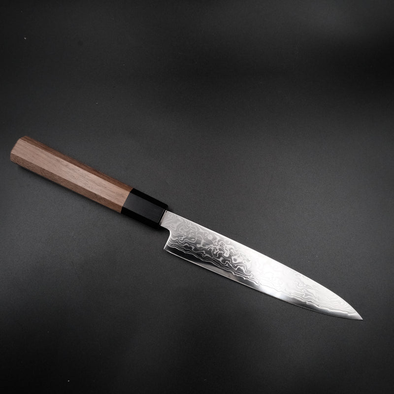 Yoshihiro Ginsan Petty 150mm, açılı stüdyo görünümü