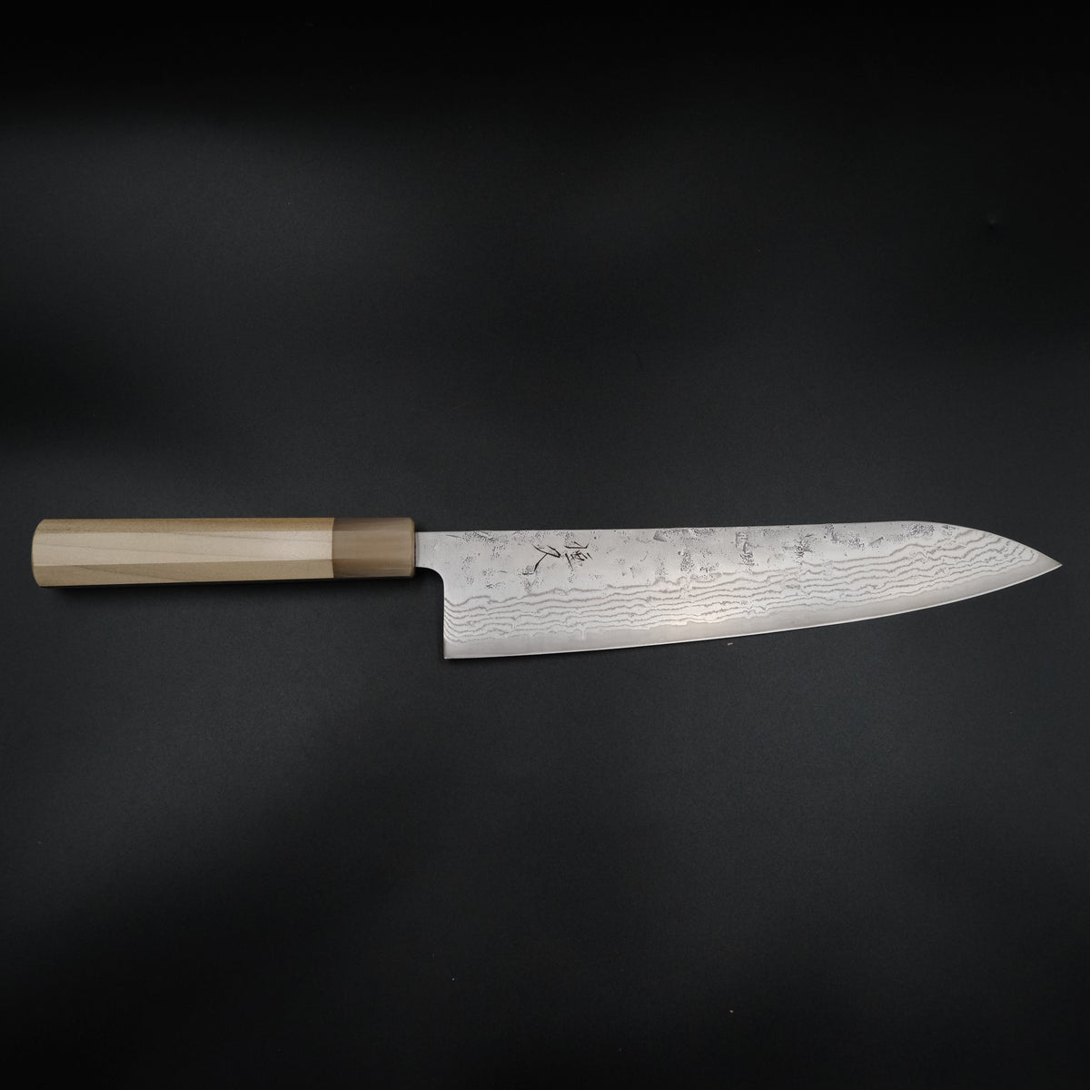 Tsunehisa SW Gyuto 240mm, yandan tam boy görünüm