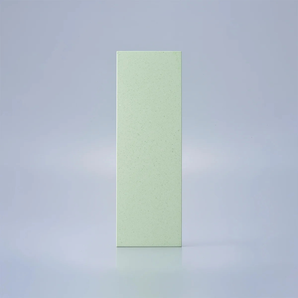 Shapton Kuromaku #2000 Yeşil bileme taşının baskısız arka yüzü