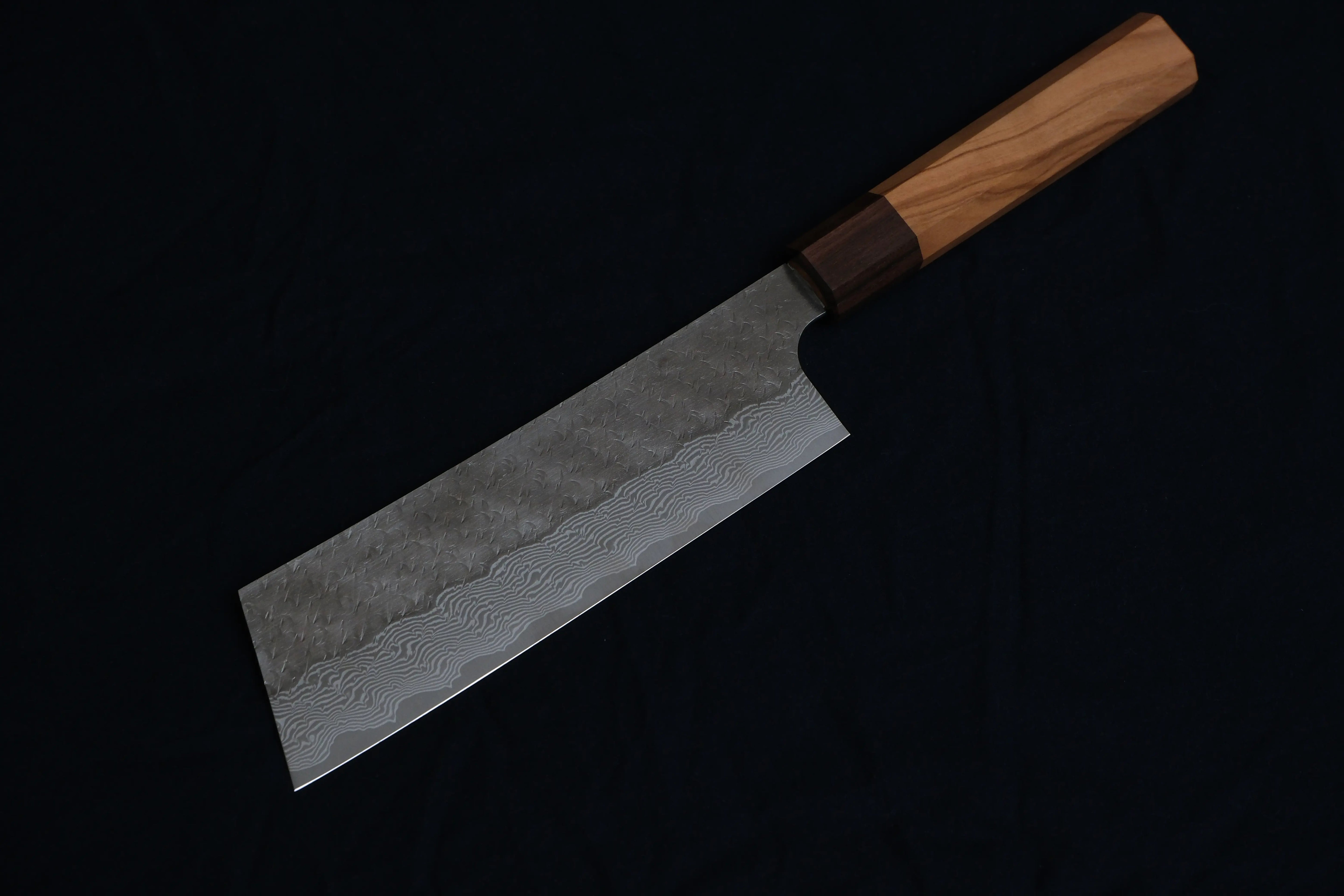 Nigara SG STRIX Nakiri - Damascus 180mm