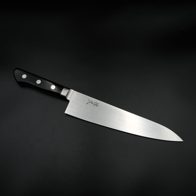 Tsunehisa AUS-8 Gyuto 210mm, topuk ve perçinli sap birleşimi