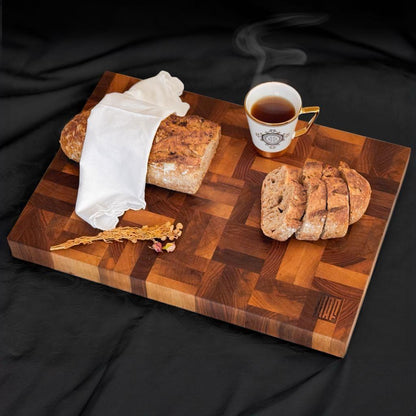 End Grain Kesme Tahtası - Ceviz