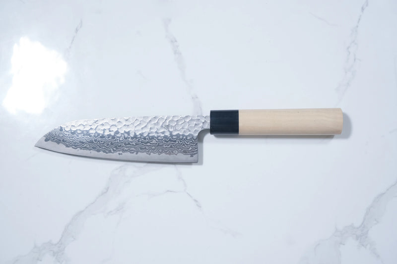 Tsunehisa Ginsan Santoku - Tsuchime Damascus 165mm (Siyah Bilezik)