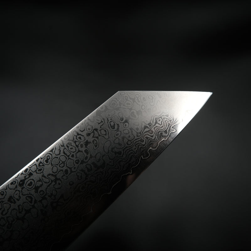 Tsunehisa VG-10 Kiritsuke Damascus kiritsuke uç detayı ve katmanlı çelik deseni