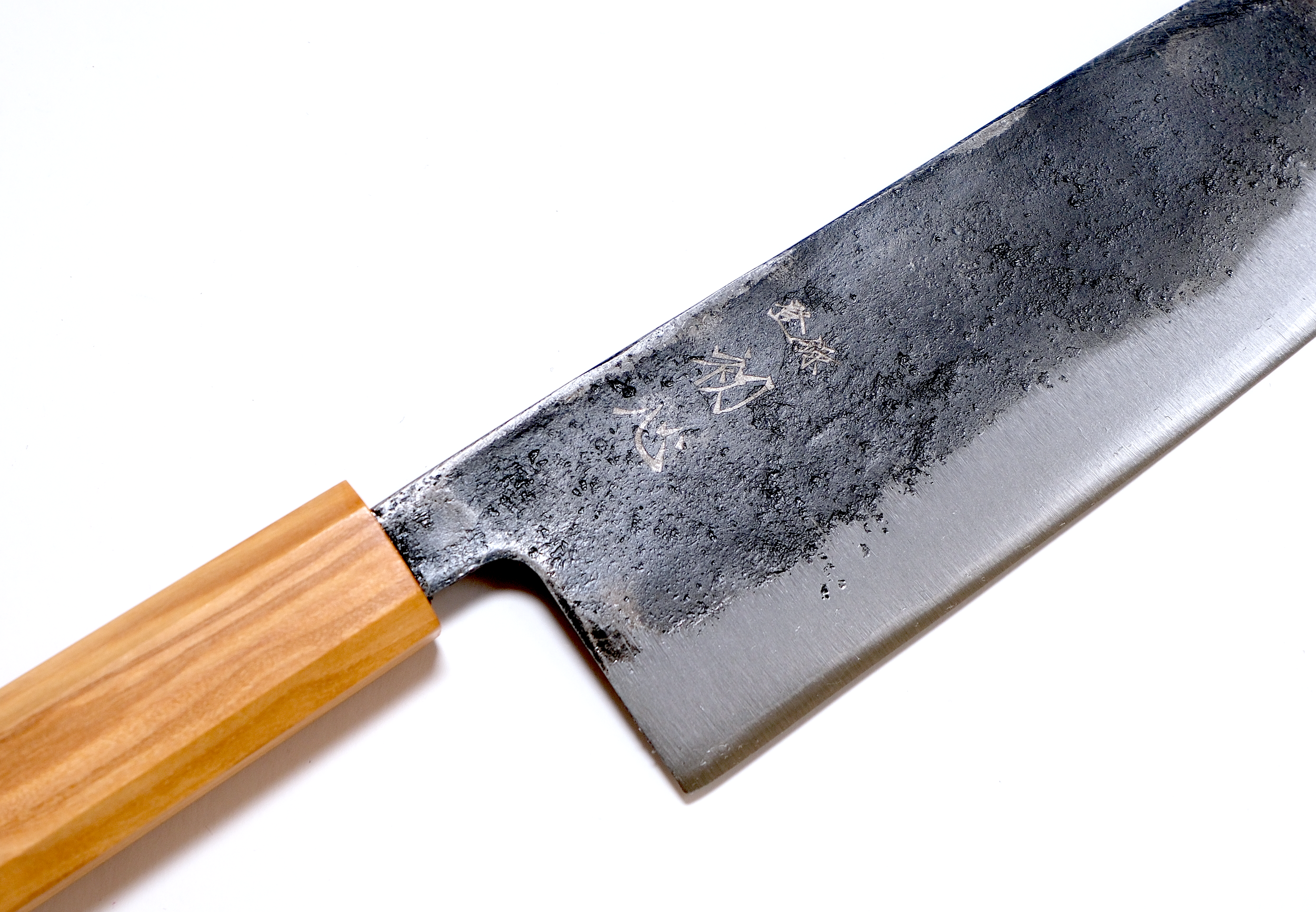 Hatsukokoro Aogami #2 Santoku - Kurouchi 165mm - Zeytin Ağacı